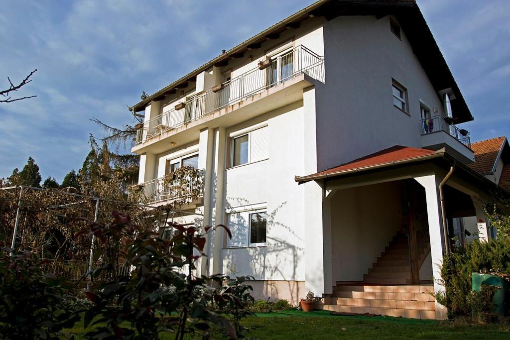 Studio Apartmani Ok Lipik Exteriér fotografie